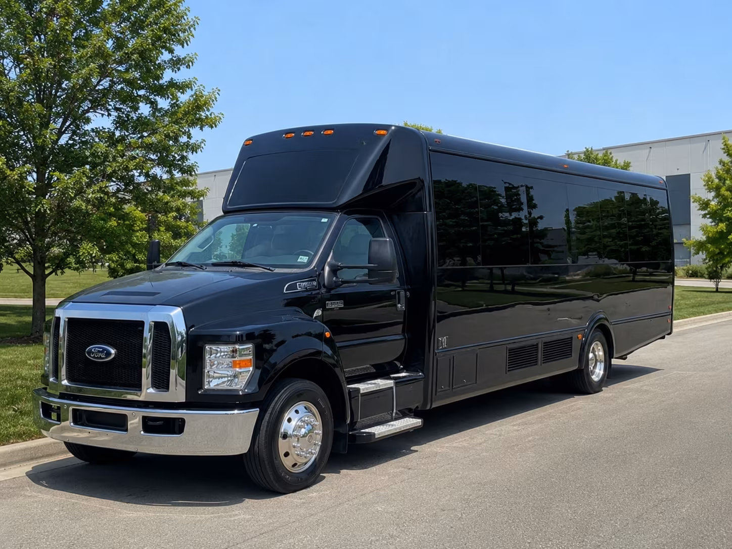 Lubbock Birthday, Sweet 16, & Quinceañera Transportation onboard seating